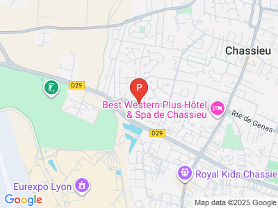 parking Zone commerciale Route de Lyon Chassieu